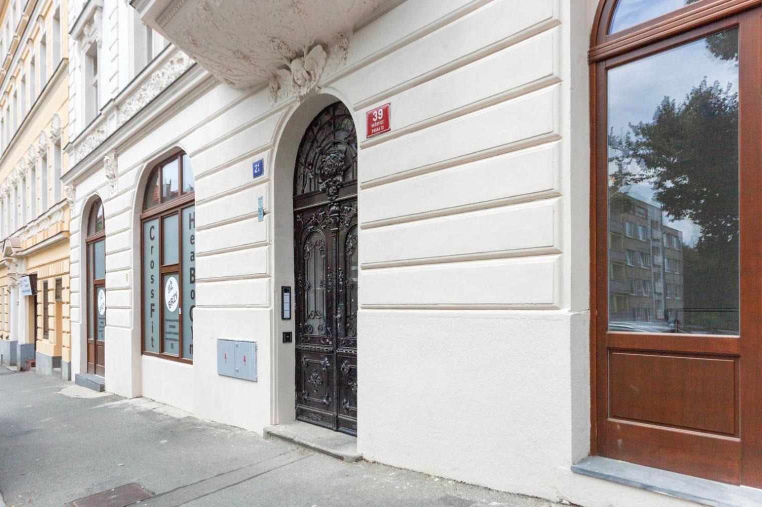 Appartamento Blueground Vrsovice Near Renaissance-style Park Prg-7 Praga
