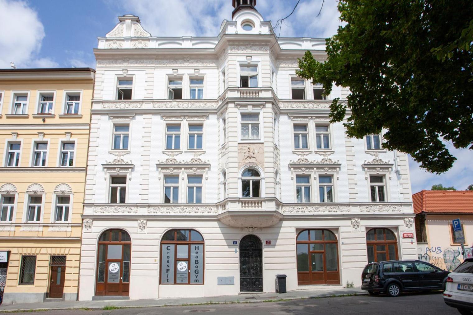 Blueground Vrsovice Near Renaissance-style Park Prg-7 *